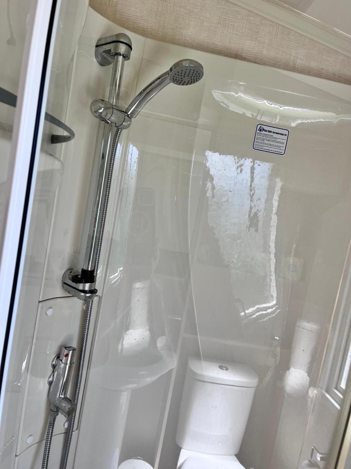 Van Number 123 Beautiful Caravan Sleeps 4 Aberystwyth Buitenkant foto
