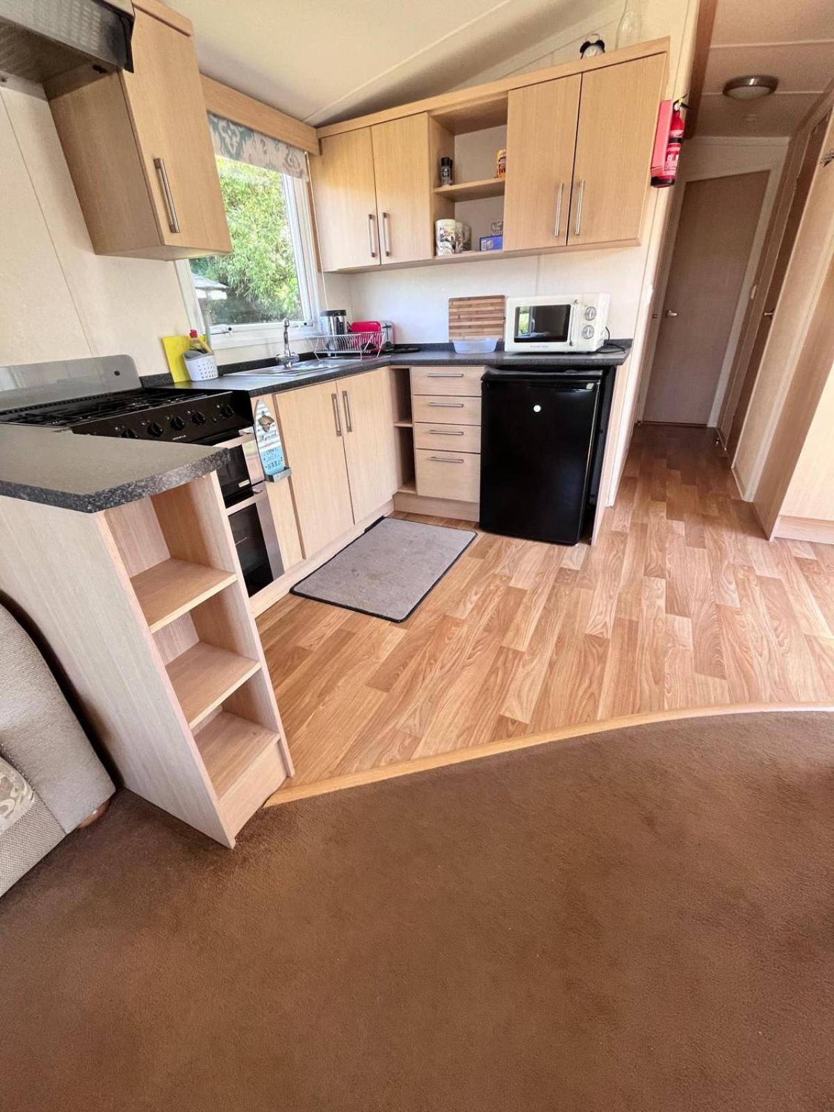 Van Number 123 Beautiful Caravan Sleeps 4 Aberystwyth Buitenkant foto