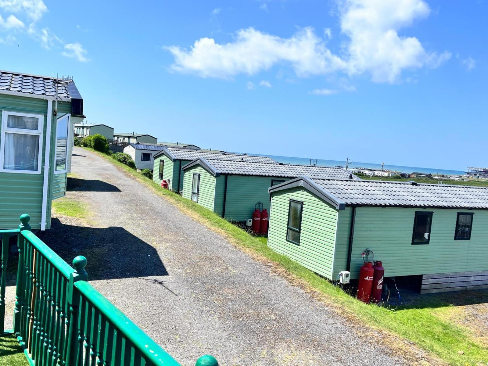 Van Number 123 Beautiful Caravan Sleeps 4 Aberystwyth Buitenkant foto