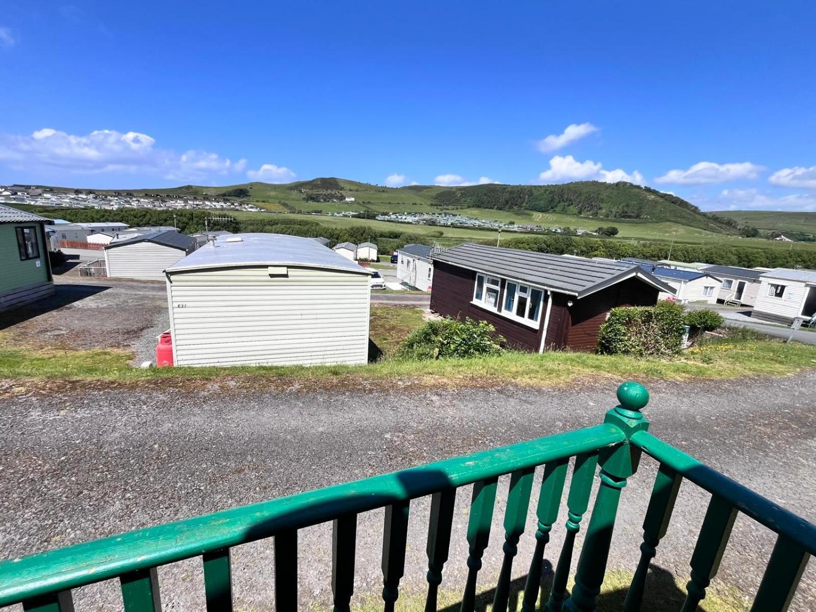 Van Number 123 Beautiful Caravan Sleeps 4 Aberystwyth Buitenkant foto